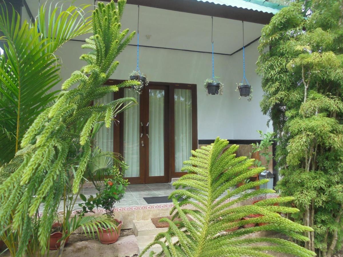 Jasmine Inn Нуса-Пеніда Екстер'єр фото